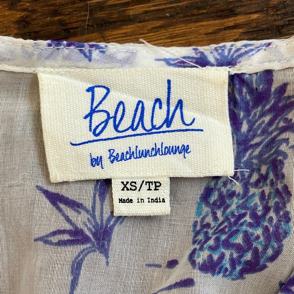 Coastal coverup - Picture 2 of 6